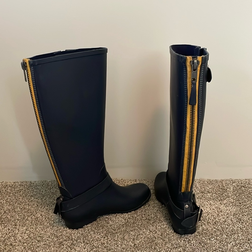 Steve Madden ‘Tsunami’ Rain Boots